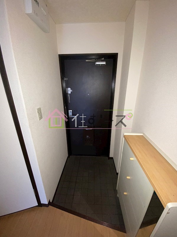 コンフォール長吉 玄関