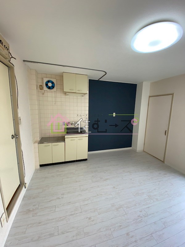 ハイツエイル11  リビング