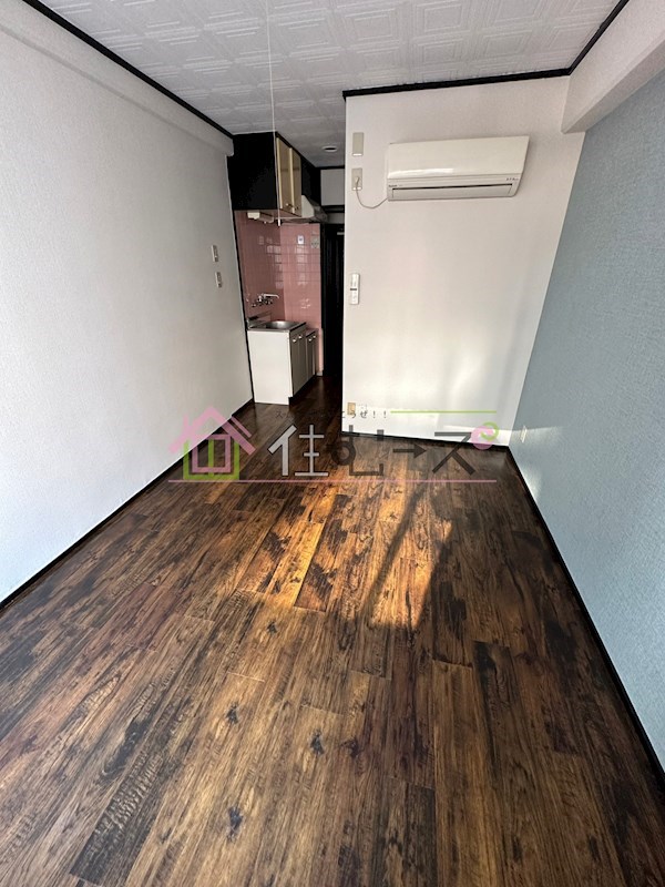 ノアーズアーク長堀通 リビング