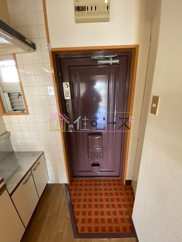 マンション幹 玄関