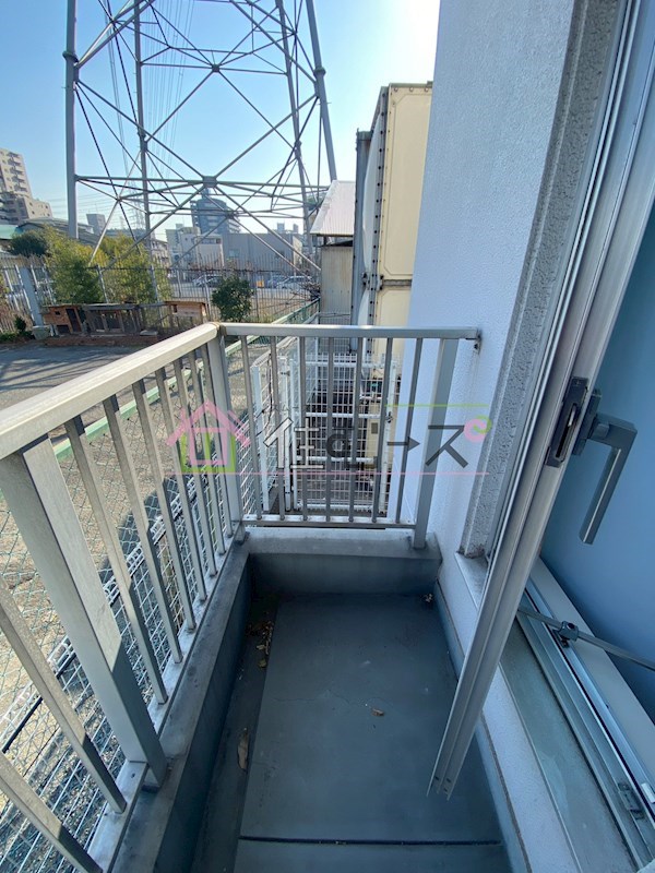 新北島一番館 ベランダ