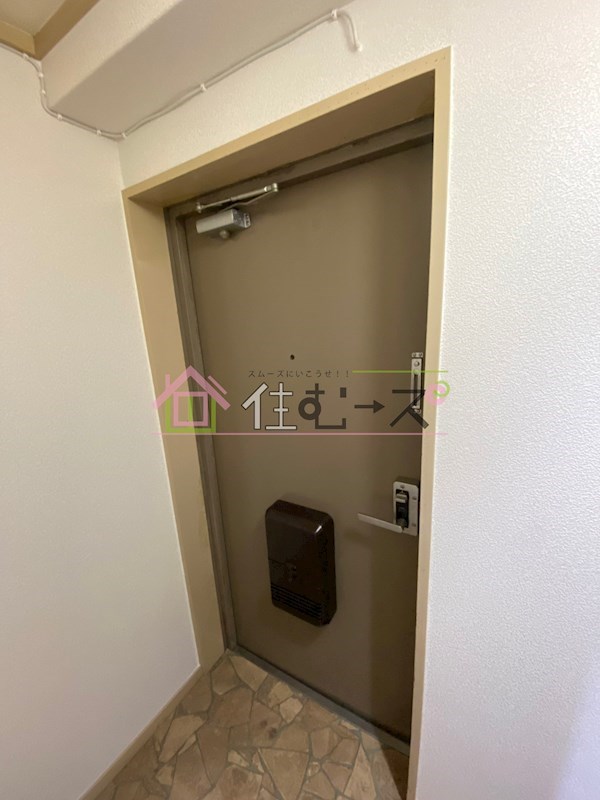 ライフインスエヒロⅡ 玄関
