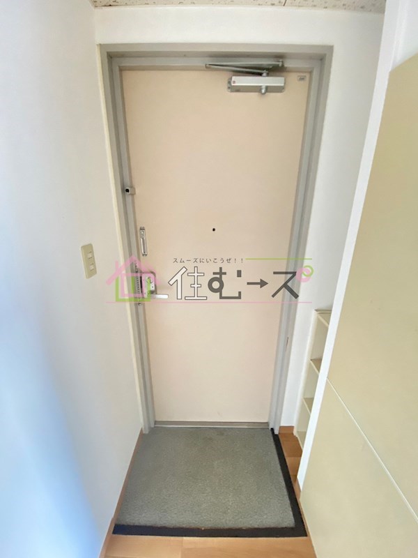 ソシオリバーハイツ 玄関