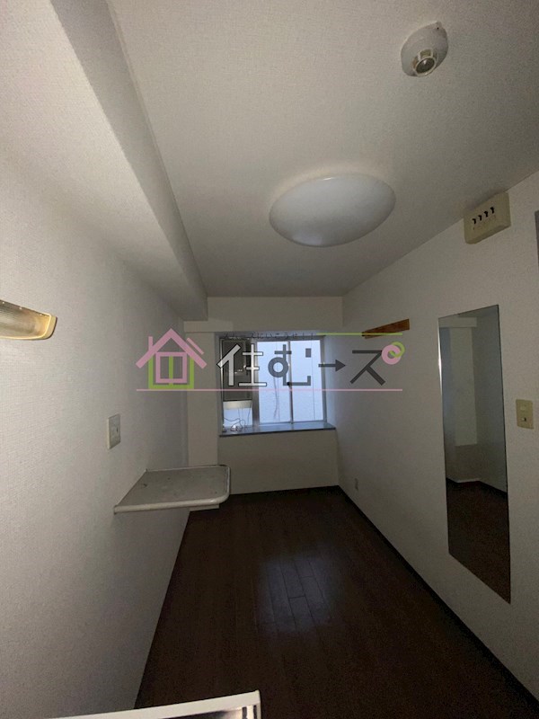 昭和グランドハイツ花園 ベッドルーム