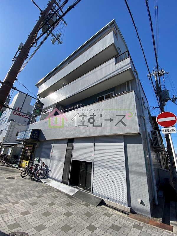 リベラ 外観