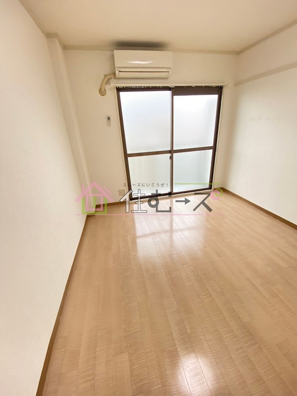 十三セブンハイツ ベッドルーム