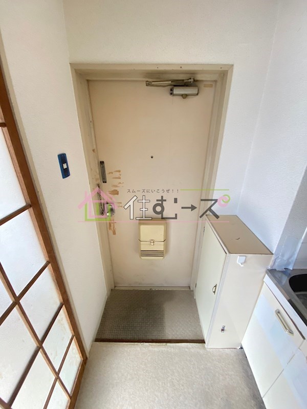 コスモハイツ加美  玄関