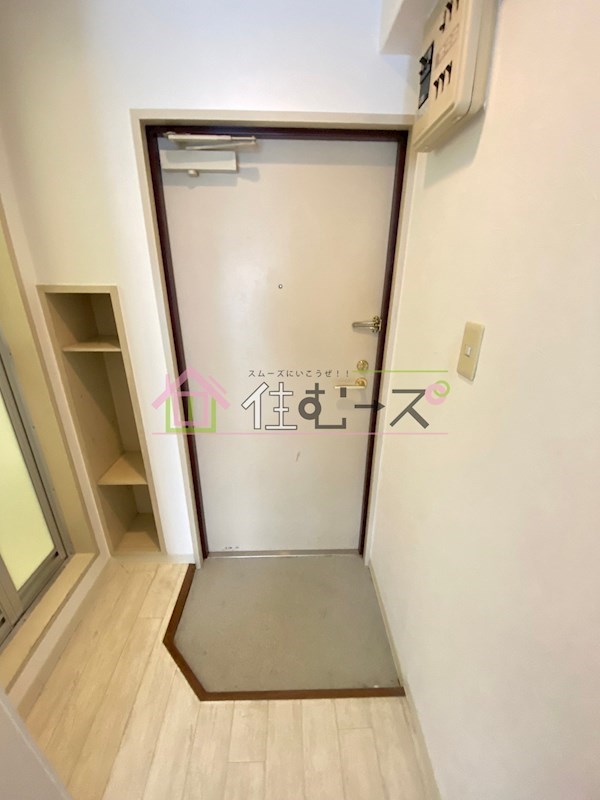 メゾン宮田 玄関