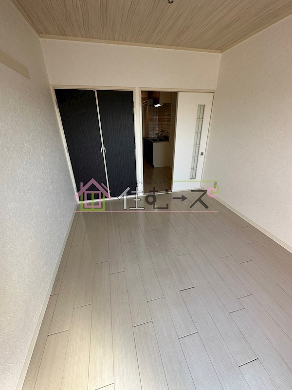 東洋プラザ泉尾 リビング