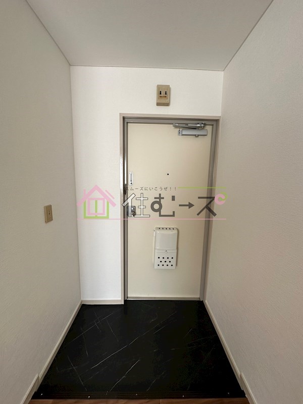 玉造クローバーハイツ 玄関