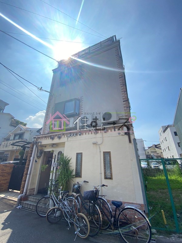 セレブ岸里Ⅱ 外観