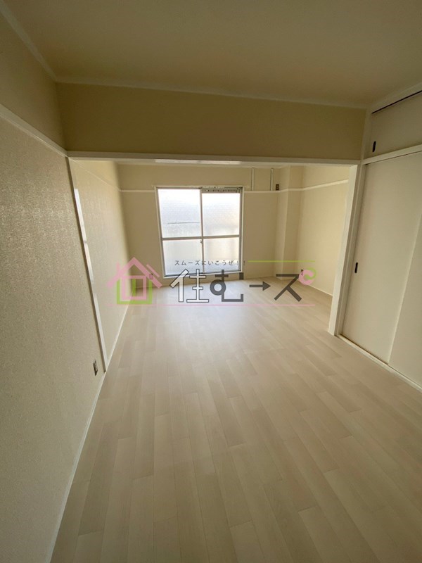 ハイツ上新小松 ベッドルーム