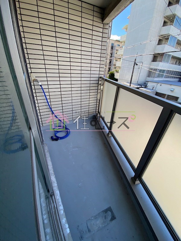 ハイツ上新小松 ベランダ