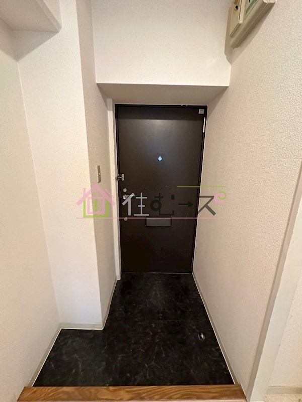エルデ大手前 玄関