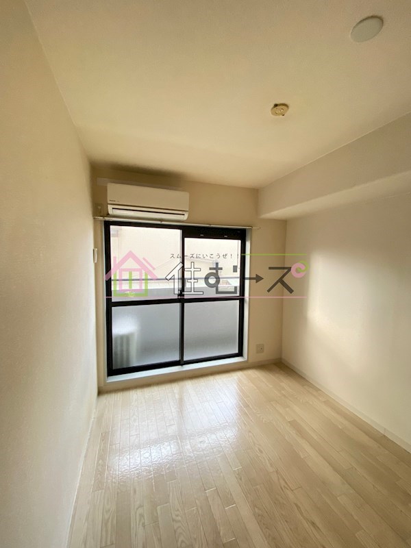 メゾン・ド・トレイユ  ベッドルーム