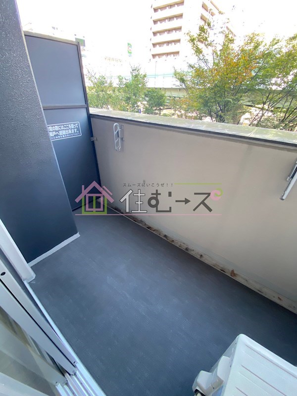 プレサンスタワー難波WEST ベランダ