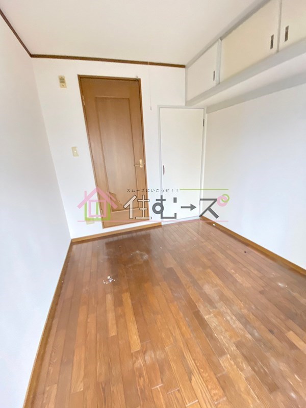 レガーレ駒川 リビング