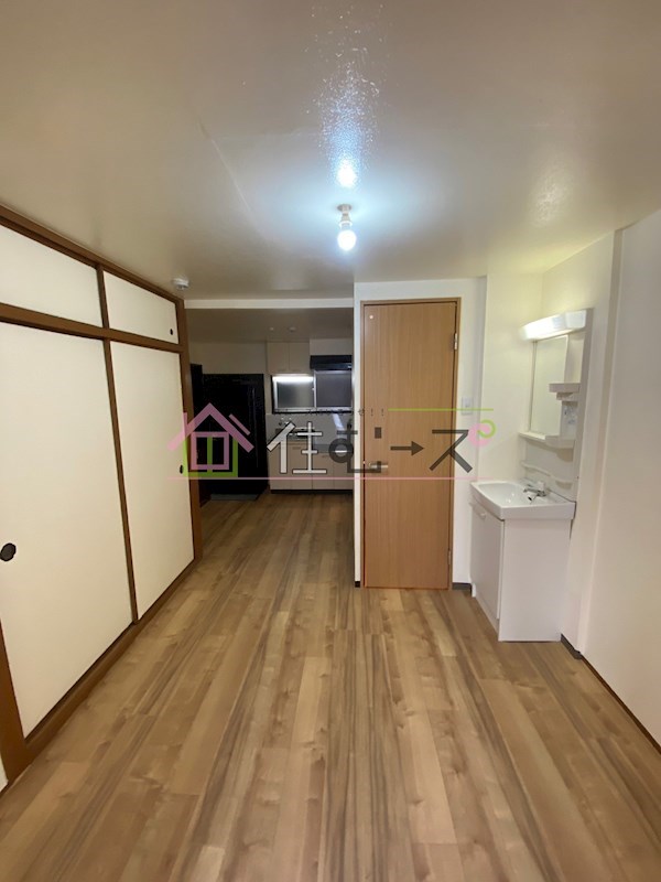 ヴィラナリー東中浜 リビング