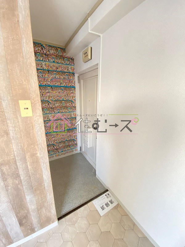 バスティオーネ柴島 玄関