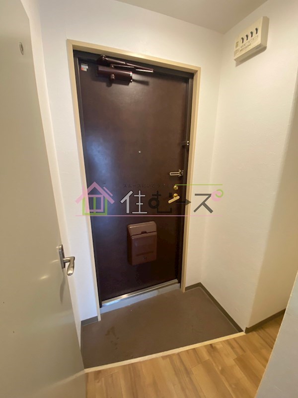 プレミアム福島 玄関