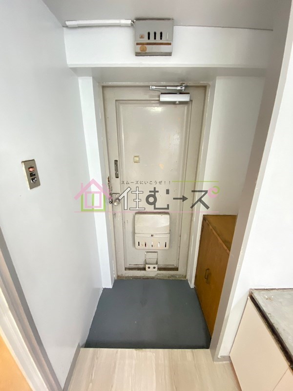 エムテック北島テラス 玄関
