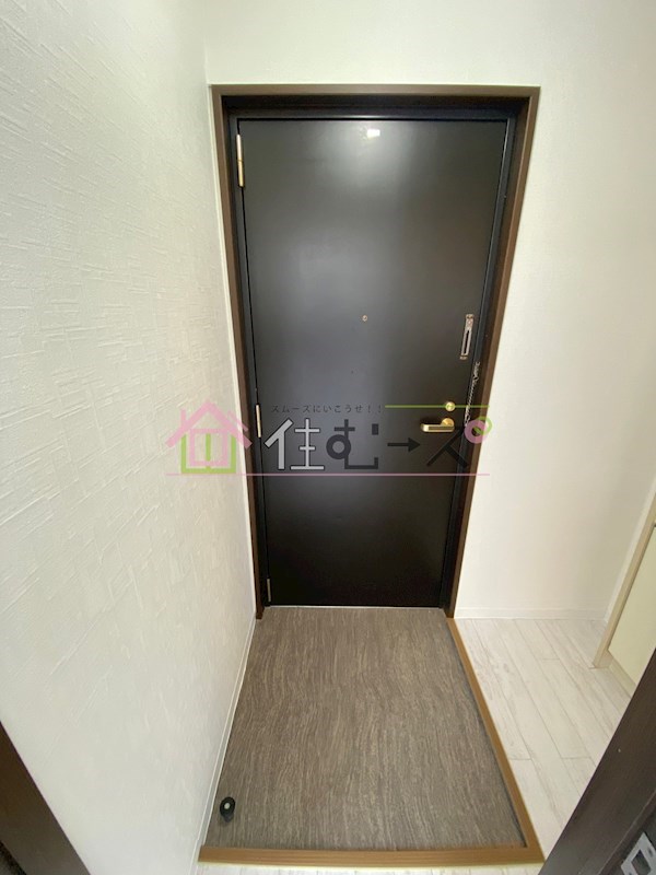 プリンスヴィラ百百 玄関