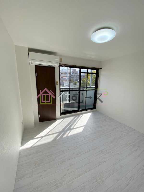 プリンスヴィラ百百 ベッドルーム