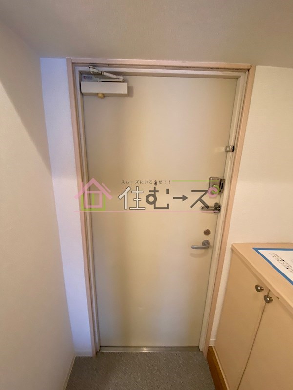 北堀江GGR 玄関