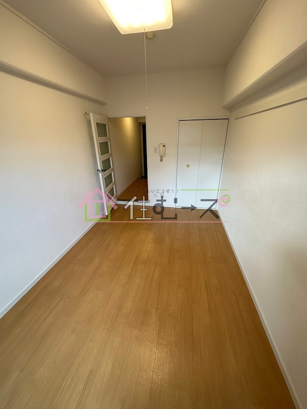 大国町青山ビル リビング