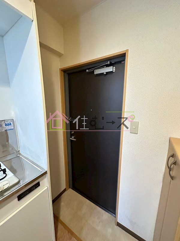 ロイヤルメゾン北浜 玄関