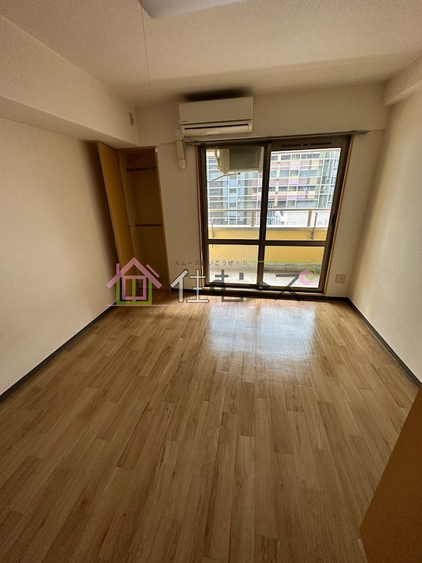 ロイヤルメゾン北浜 ベッドルーム