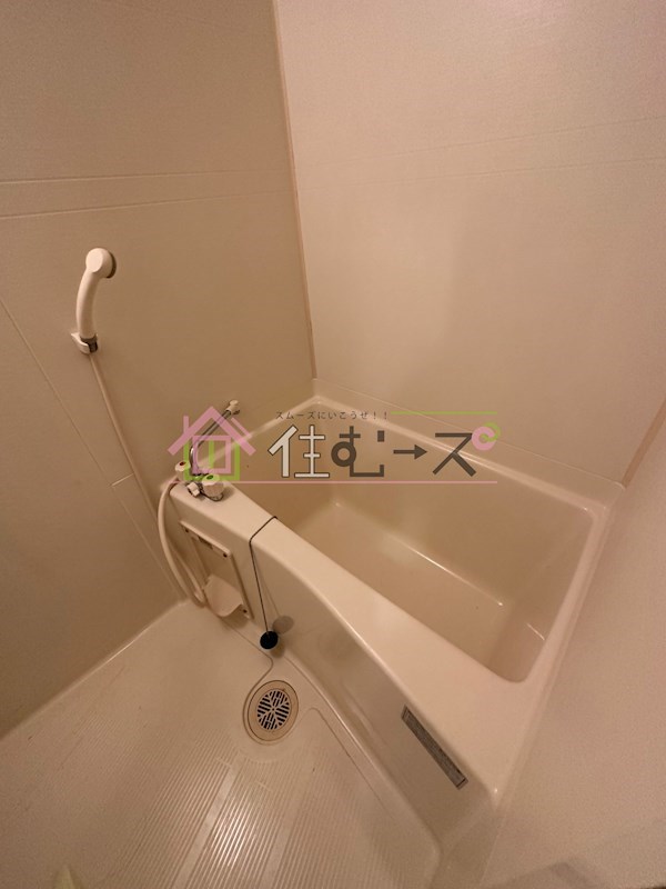 ロイヤルメゾン北浜 風呂画像