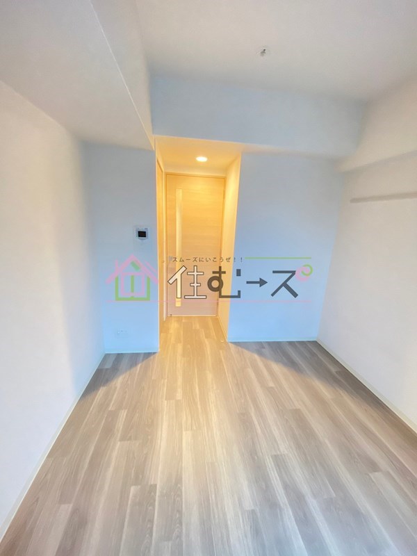 ファステート大阪ドームライズ リビング