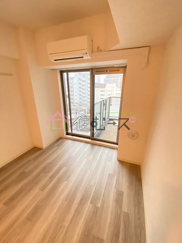 ファステート大阪ドームライズ ベッドルーム