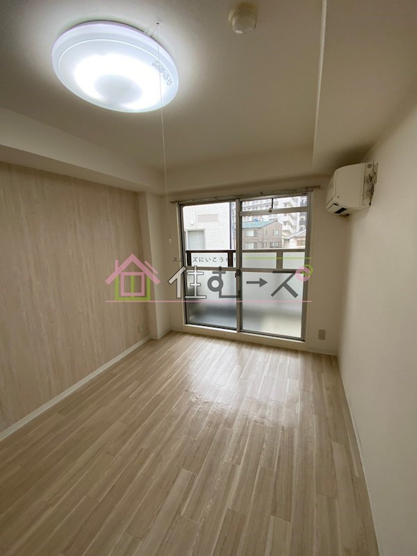 レガーレ大正 ベッドルーム