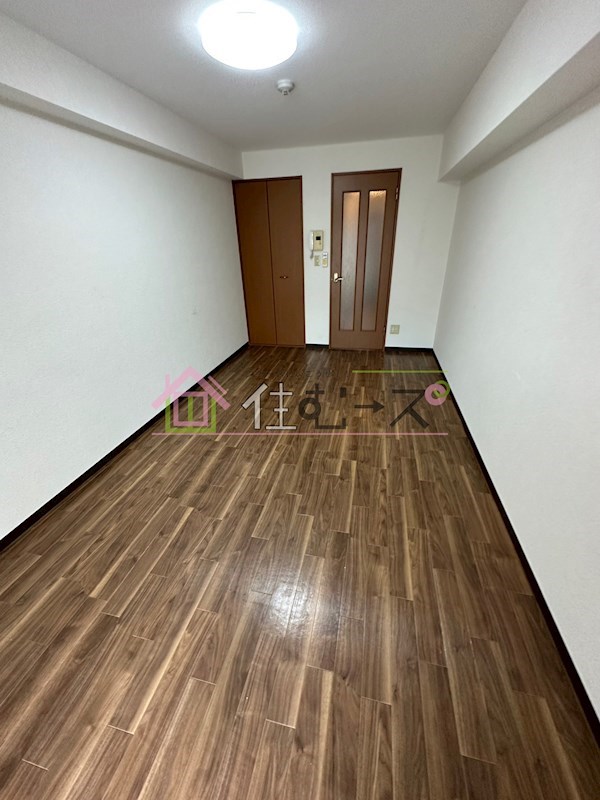 ドミール江戸堀 リビング