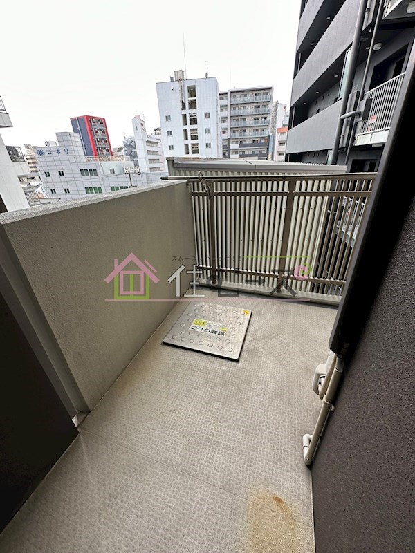 エグゼリエみなと通り ベランダ
