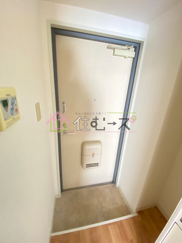 サンライズハイツ2号館 玄関