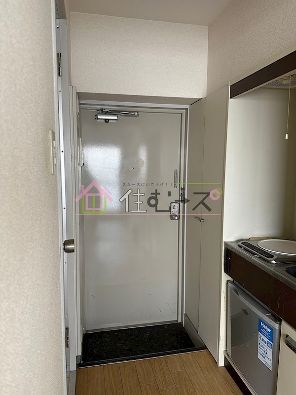 ビバリーヒルズ本田西  玄関