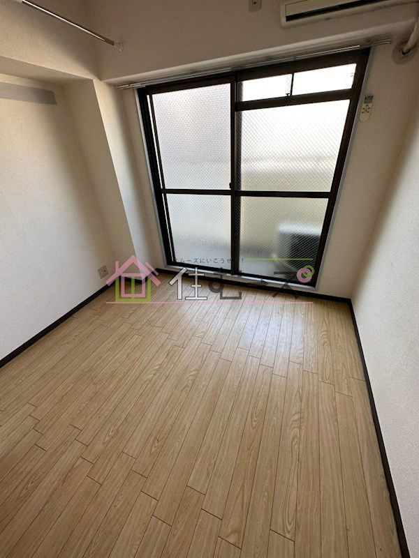 ビバリーヒルズ本田西  ベッドルーム