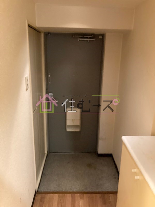 雅苑 玄関