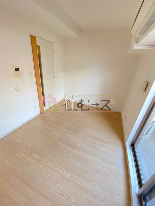 プレサンス難波EASTモダニティ リビング