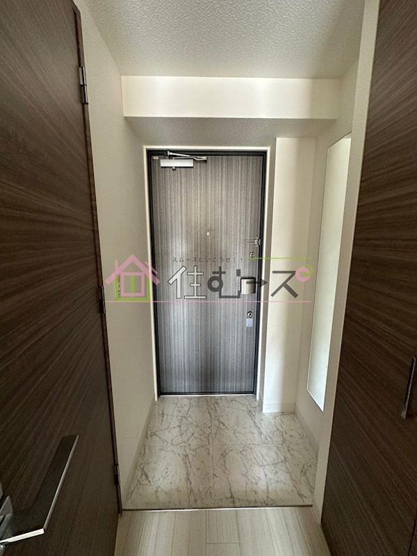 ジアコスモ難波南 玄関