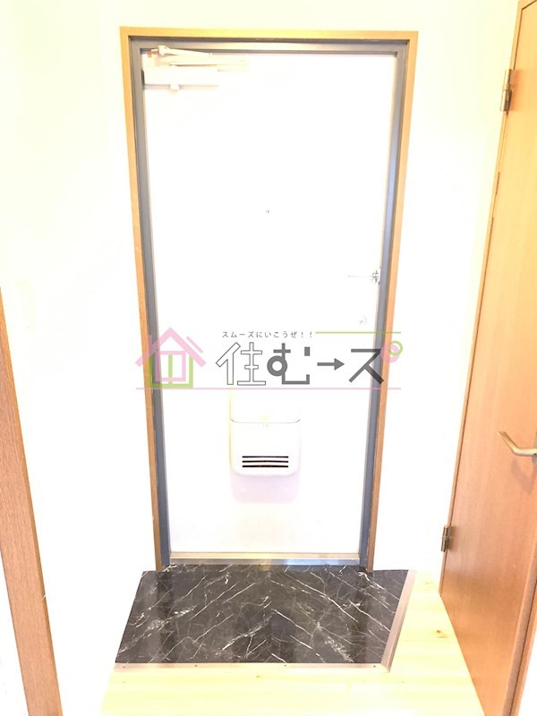 セラアベノ 玄関