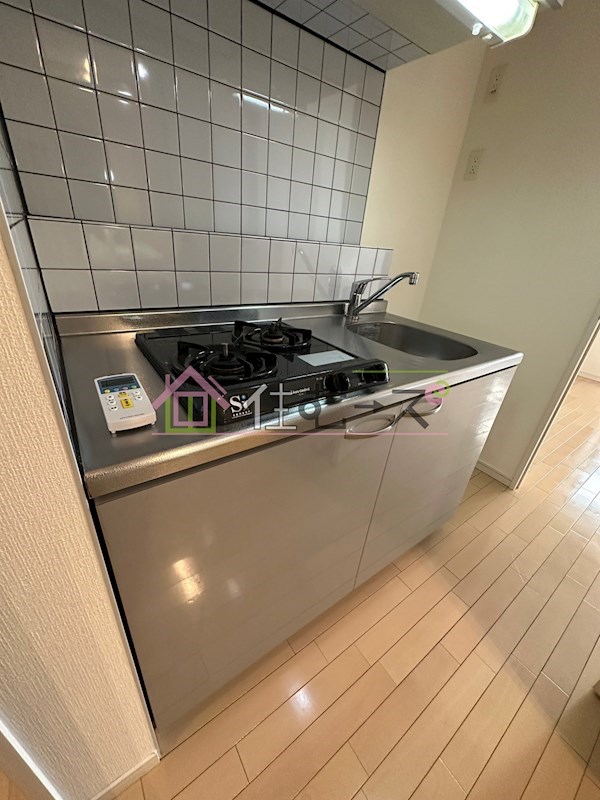 ジュネーゼグラン本町EAST キッチン