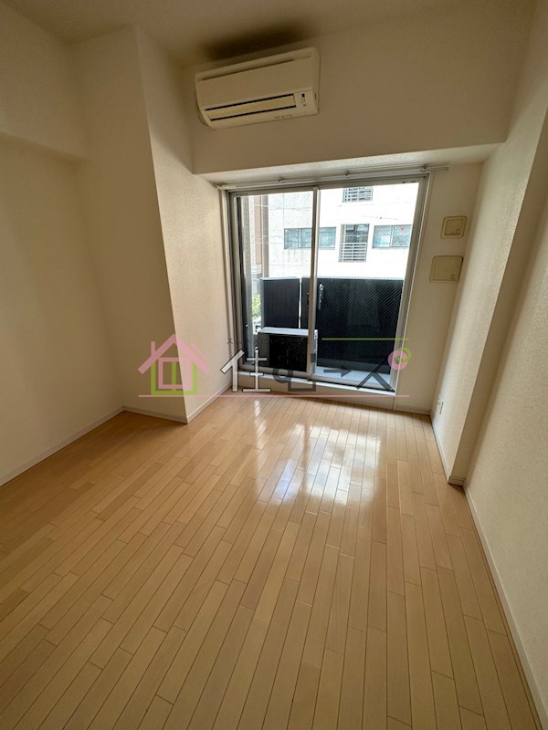 ジュネーゼグラン本町EAST ベッドルーム