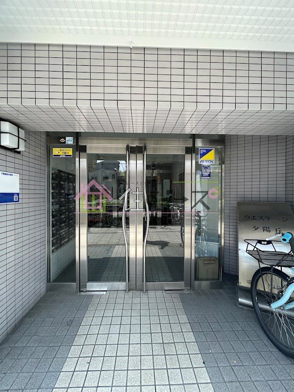 ウエステージ夕陽丘 エントランス