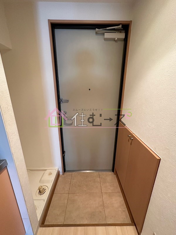 グランパシフィック難波南 玄関