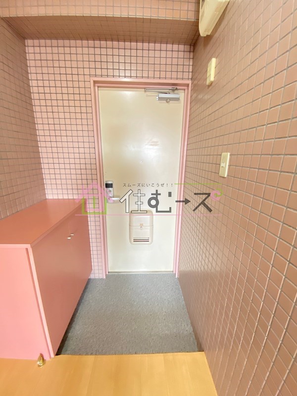 キンキ北ハイツ 玄関