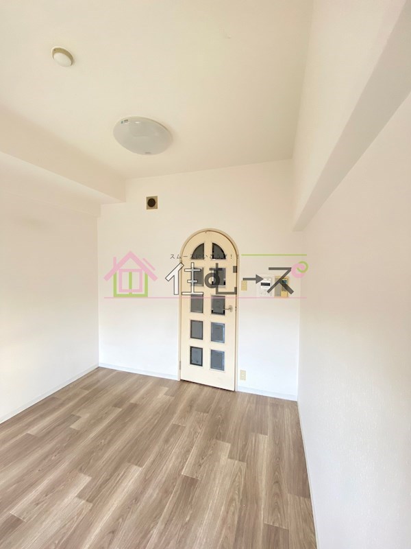 エイチツーオー市岡 リビング